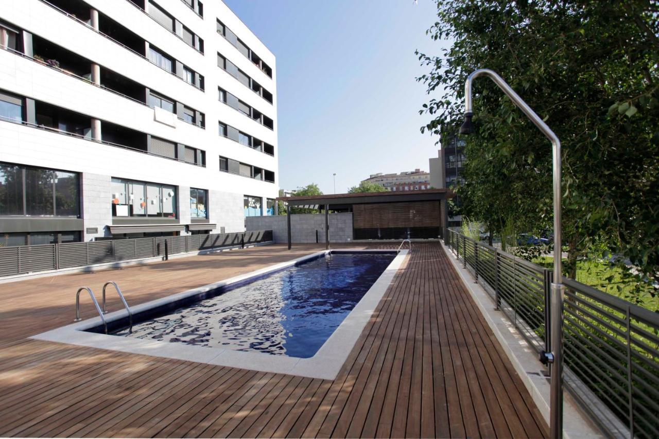 1217 - Pool And Beach Nice Apartment II Barcelona Exteriör bild