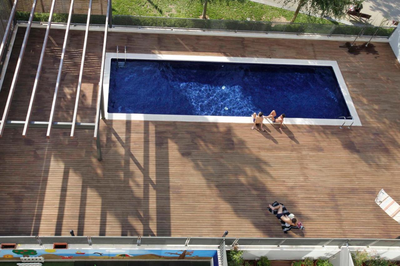 1217 - Pool And Beach Nice Apartment II Barcelona Exteriör bild